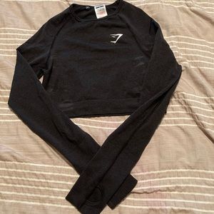Gym shark crop top